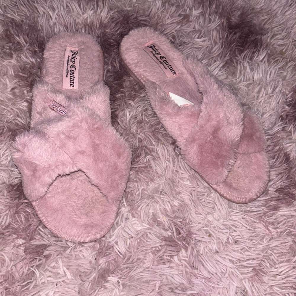 Juicy couture slides